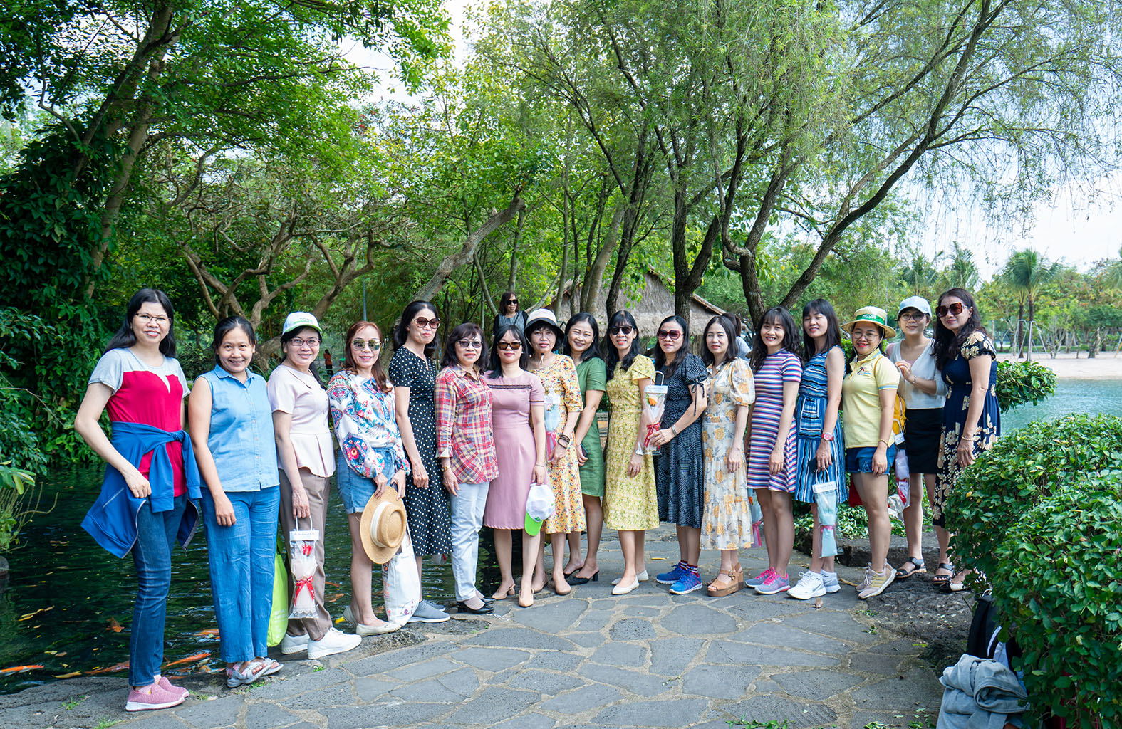 bio-ch-o-m-ng-ng-y-ph-n-vi-t-nam-20102022-th-vi-n-nh-bio